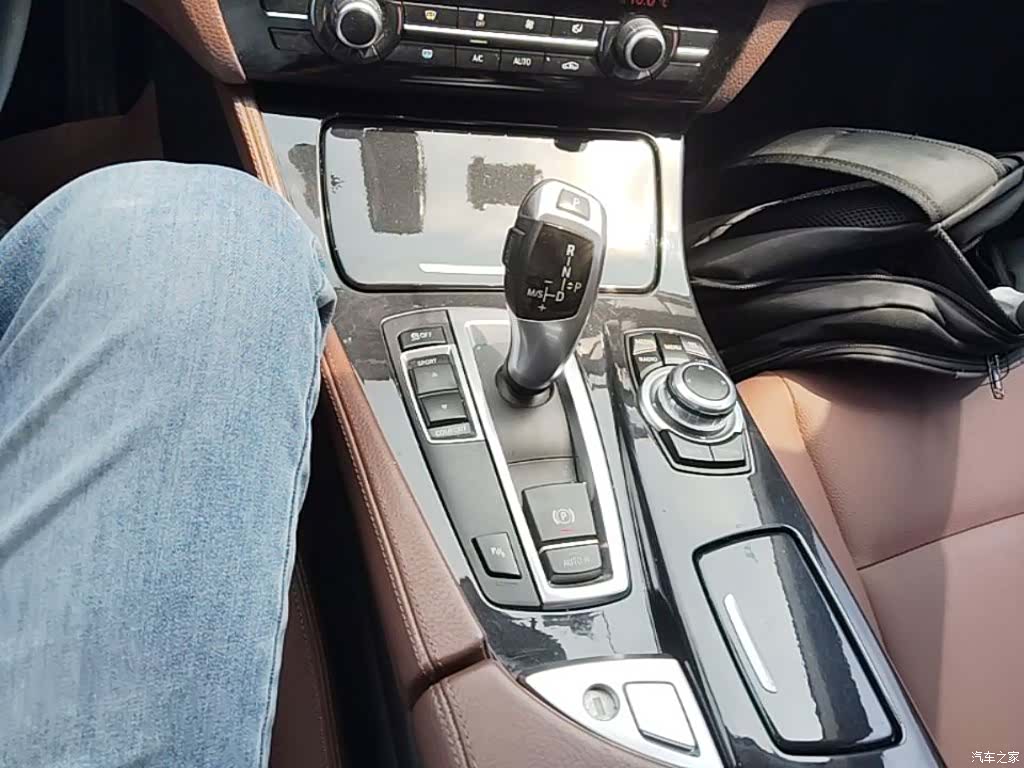 BMW 5 Series, 2016 14
