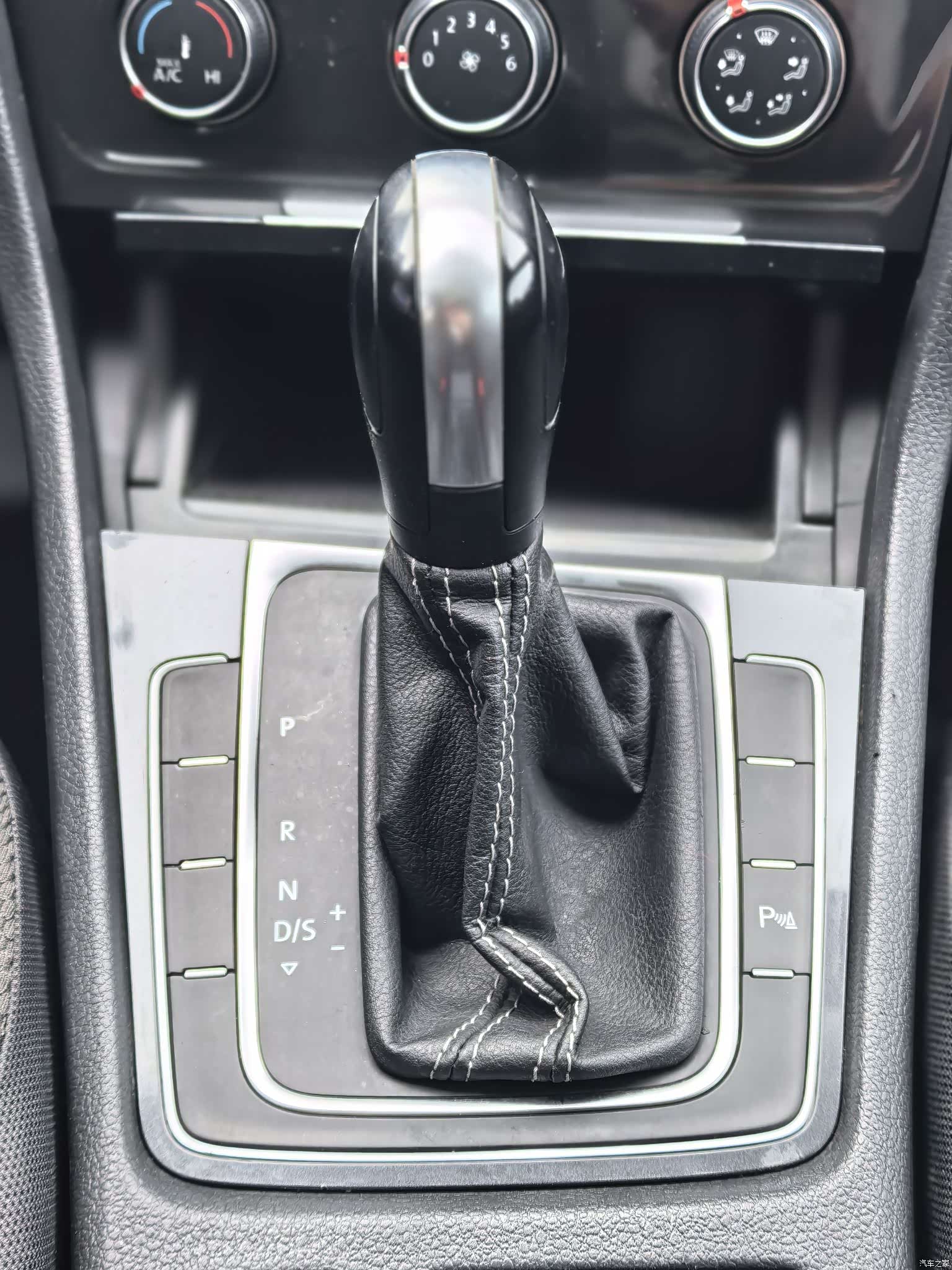 Volkswagen Golf, 2017 9