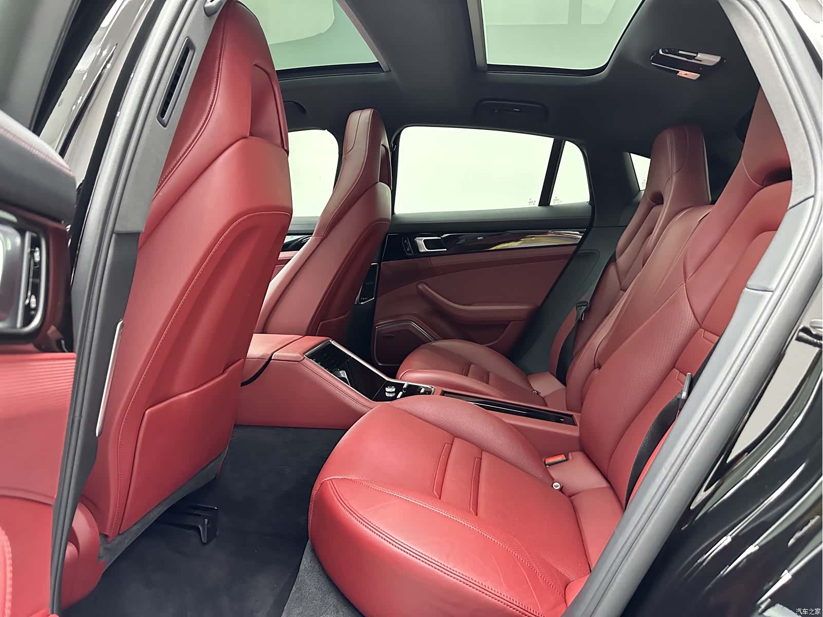 Porsche Panamera, 2021 10
