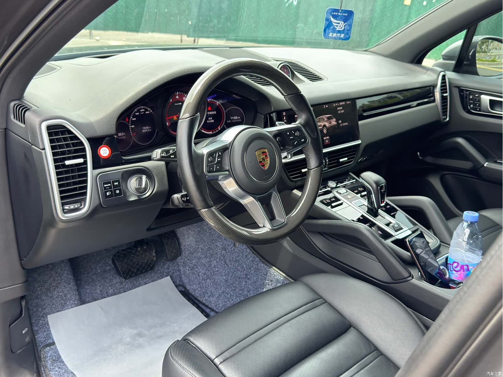 Porsche Cayenne, 2021 10