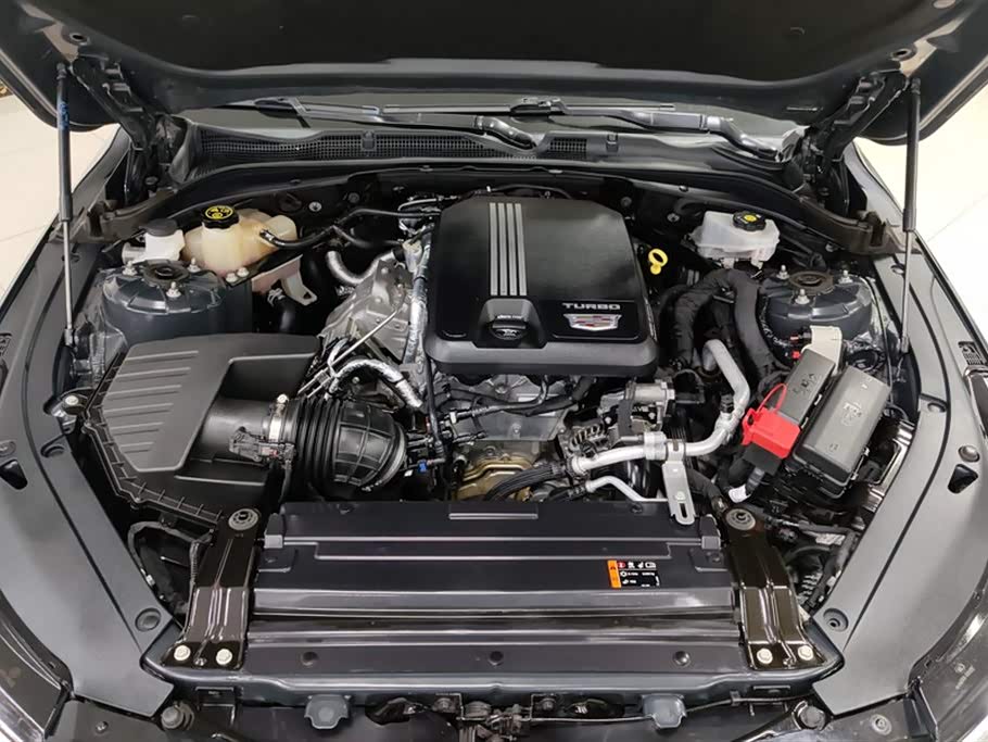 Cadillac CT4