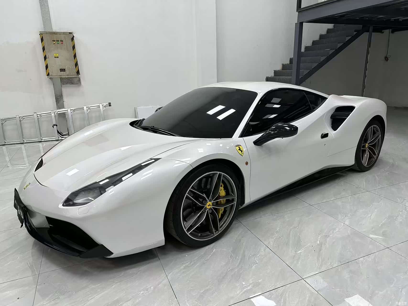 Ferrari 488, 2018 6