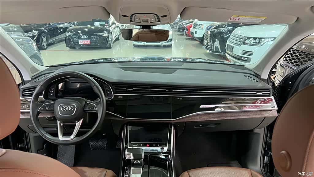 Audi Q7, 2022 7