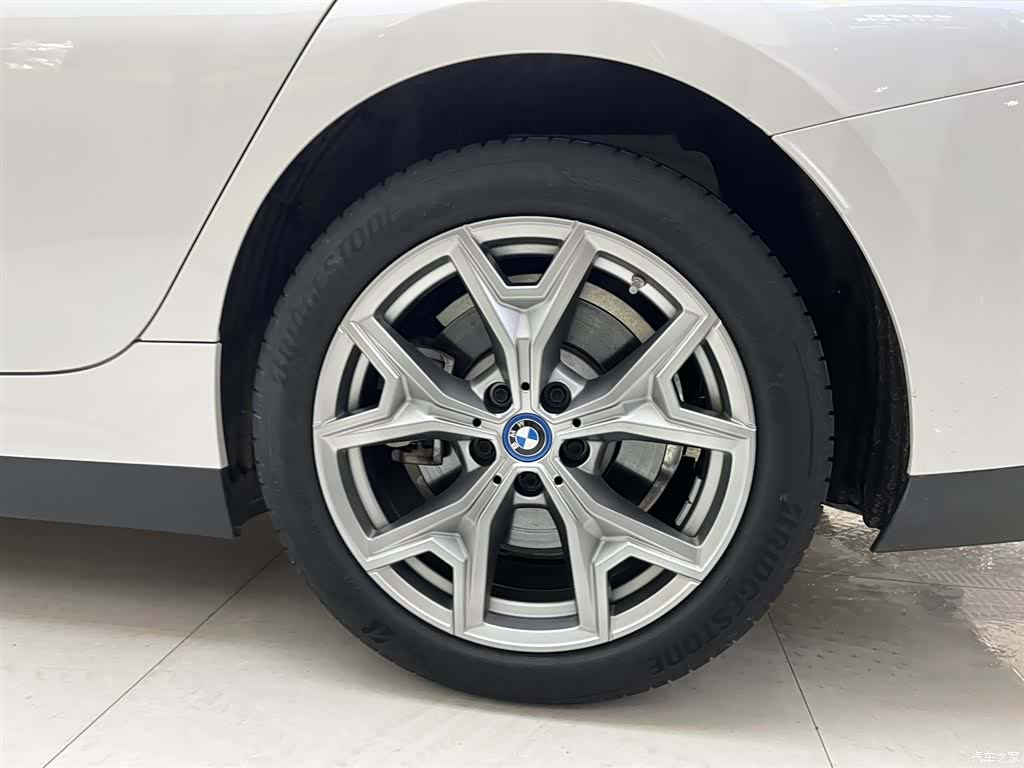 BMW i3, 2024 8