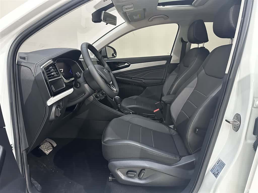 Volkswagen VS5, 2022 21