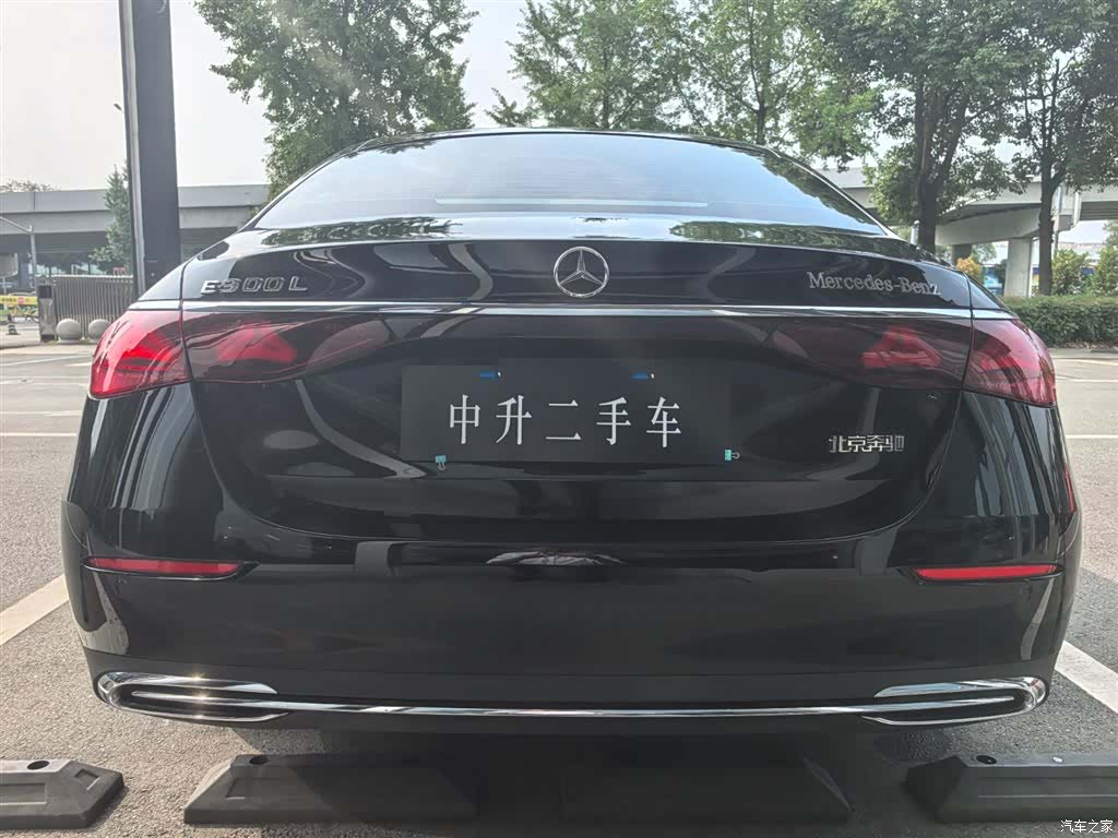 Mercedes-Benz E-Class, 2025 6