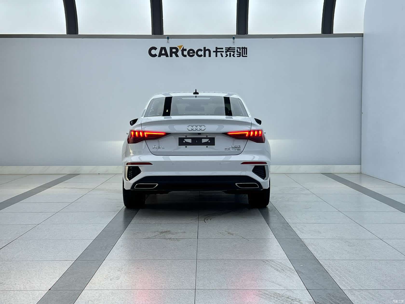 Audi A3, 2022 все фото