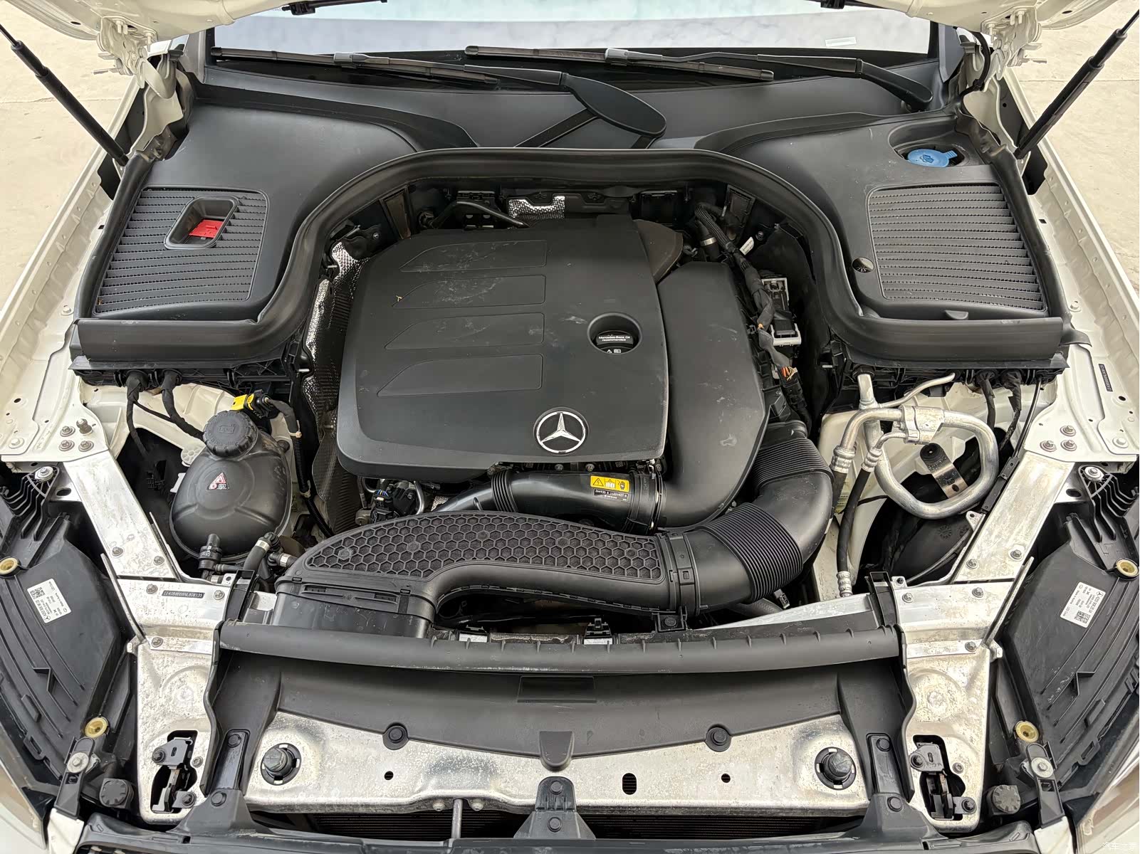 Mercedes-Benz GLC, 2022 16