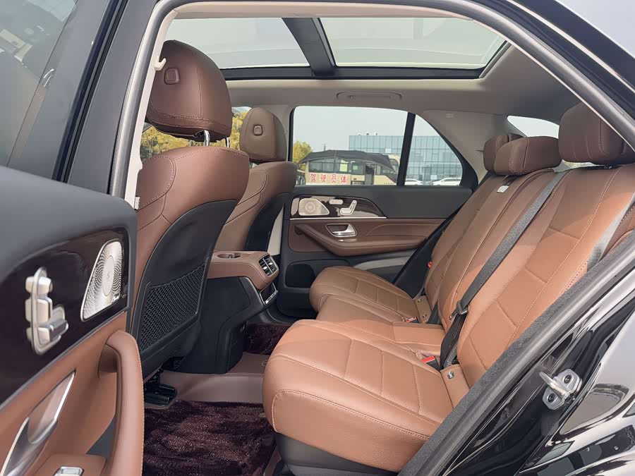 Mercedes-Benz GLE-Class (Европейской сборки) 2025, фото 15