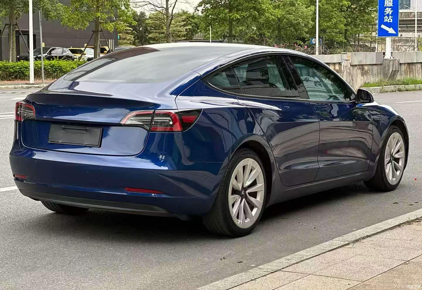 Tesla Model 3, 2021 7