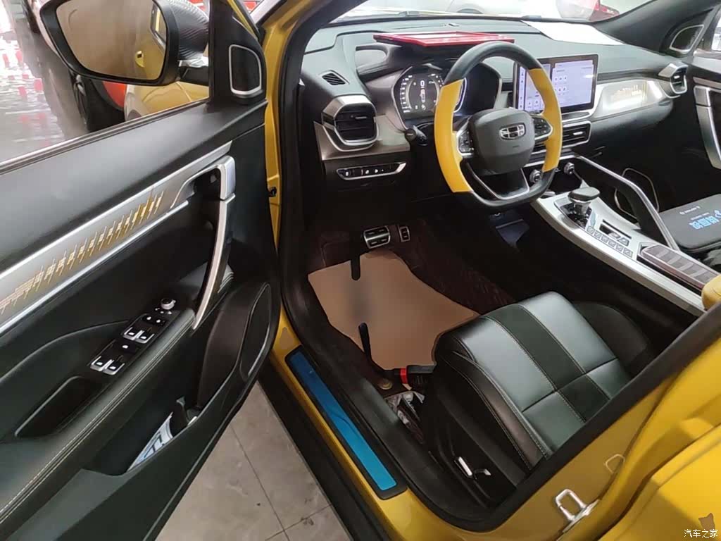 Geely Coolray, 2021 16
