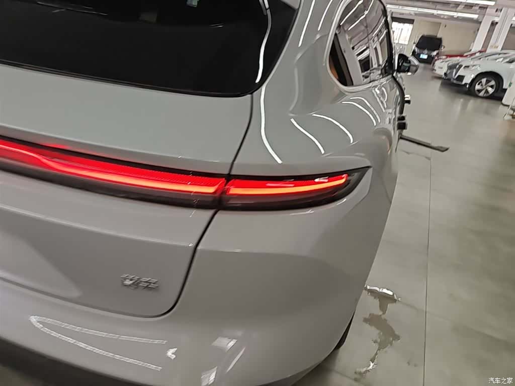 NIO ET5, 2025 8