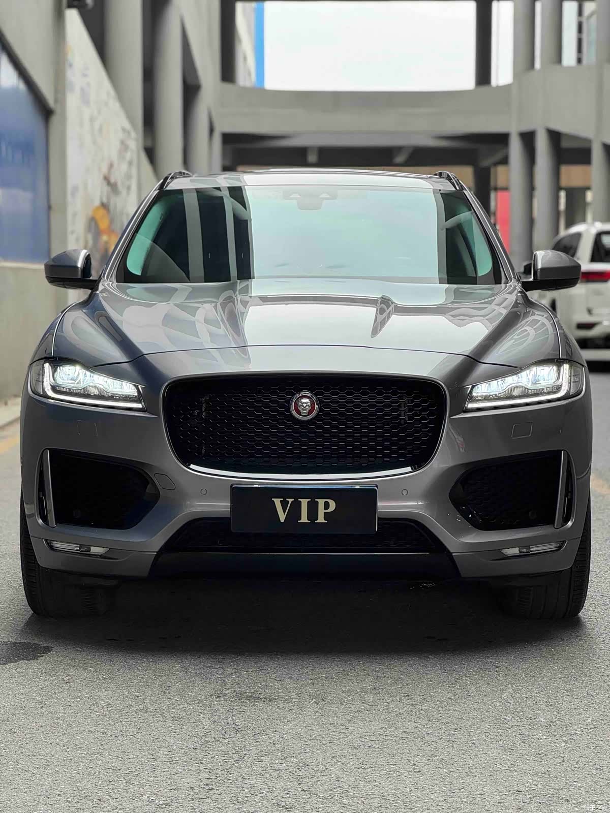 Jaguar F-PACE, 2019 2