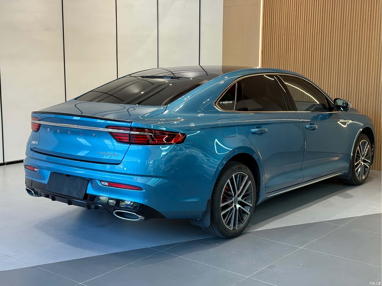 Geely Preface, 2020 18