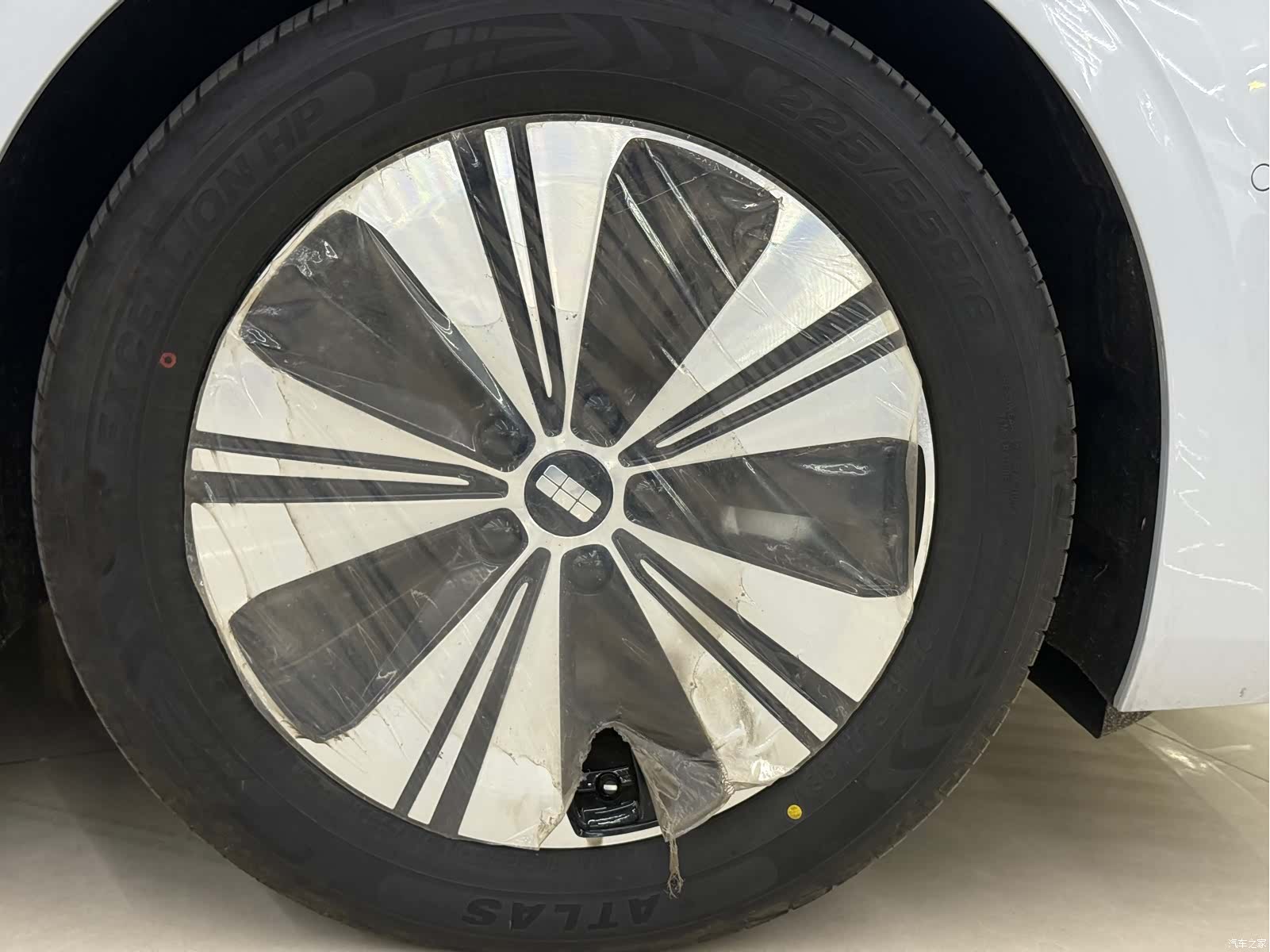 Geely A7, 2026 22