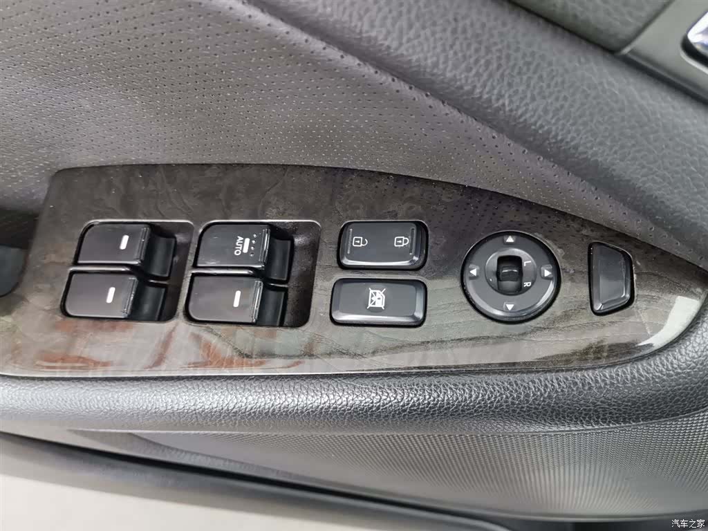 Kia K5, 2013 9