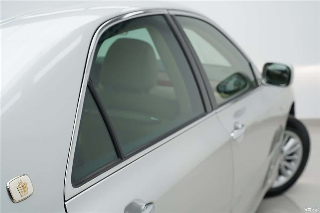Toyota Crown, 2008 35