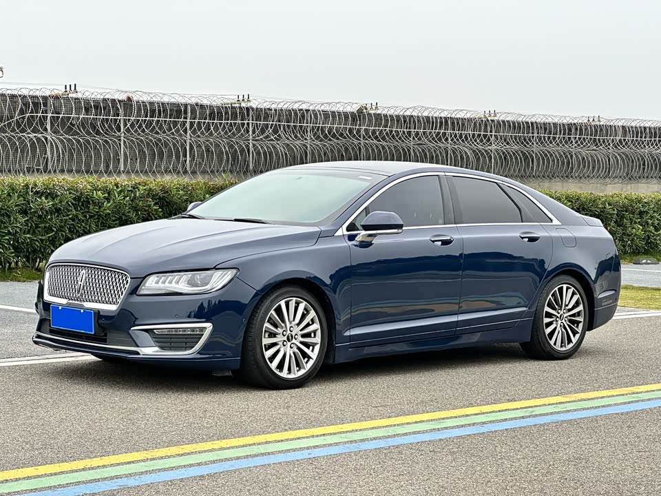 Lincoln MKZ