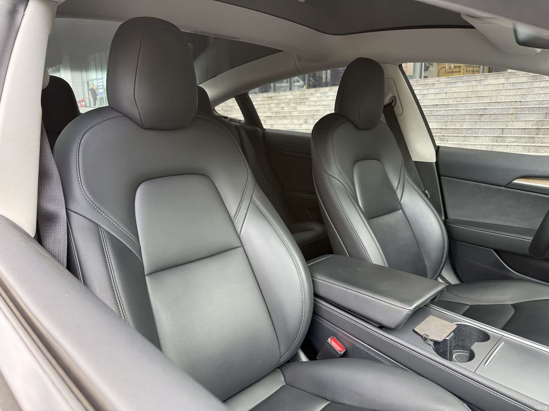 Tesla Model 3, 2021 12