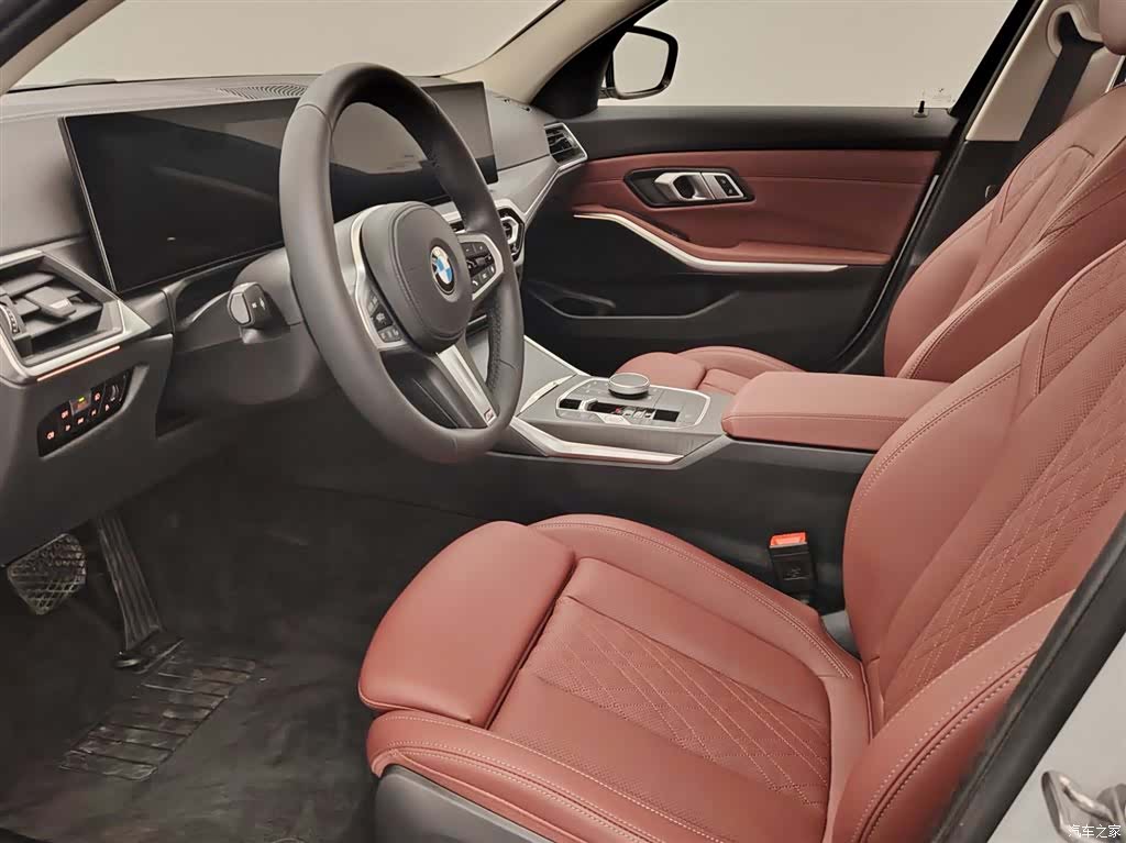BMW 3 Series, 2024 10