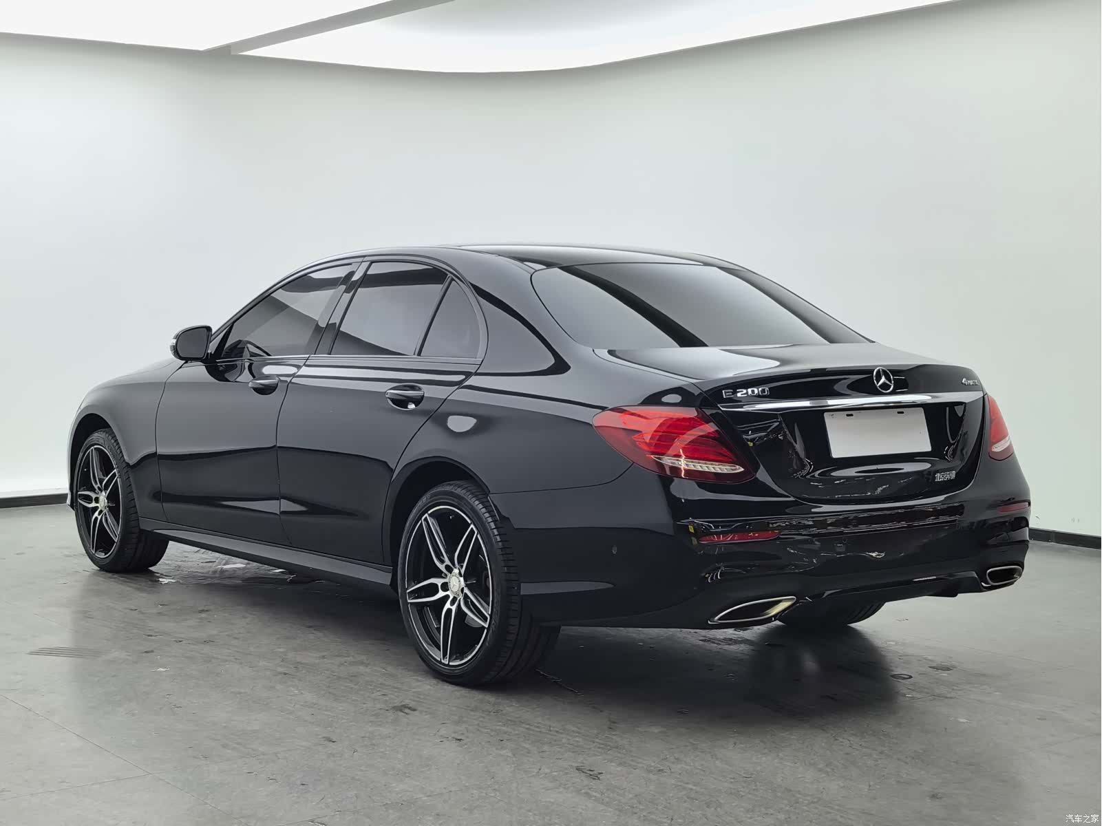Mercedes-Benz E-Class, 2017 все фото