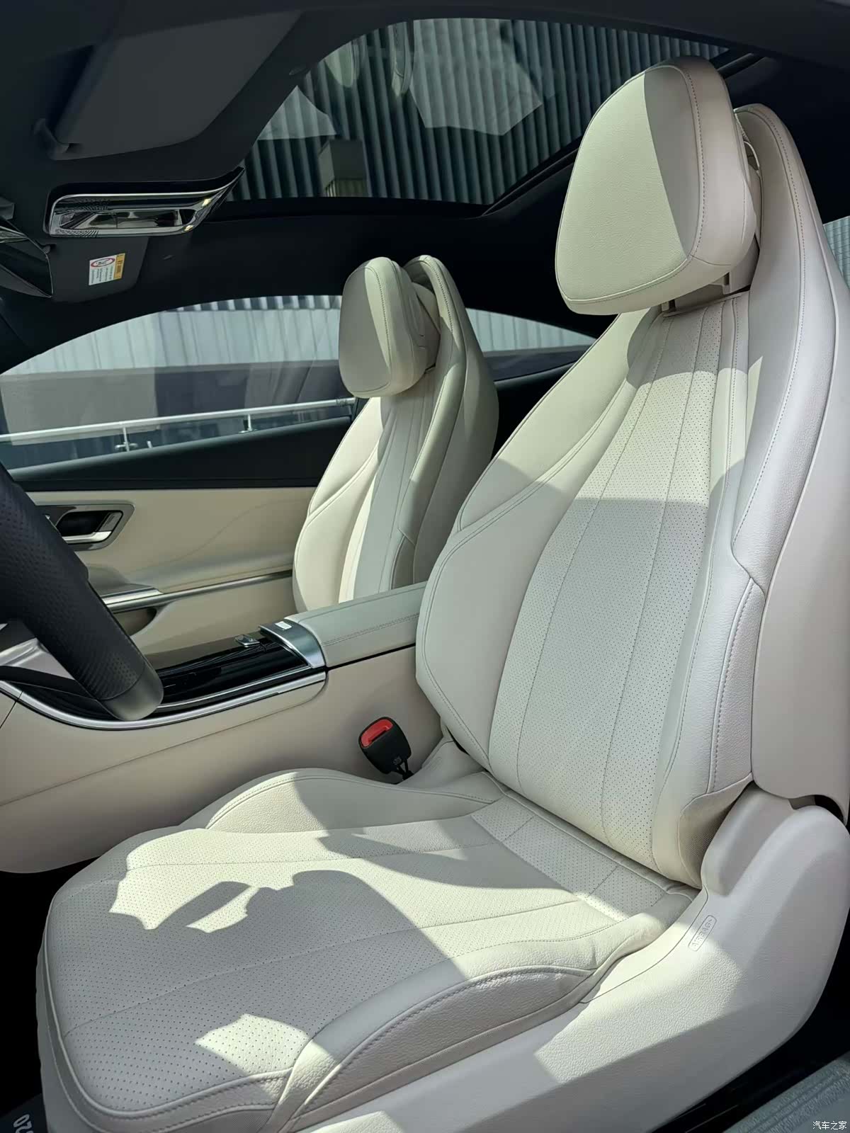 Mercedes-Benz CLE, 2024 6