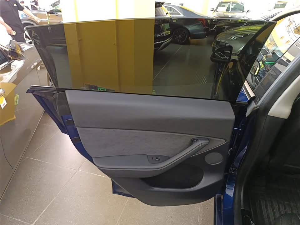 Tesla Model Y Tesla Model Y