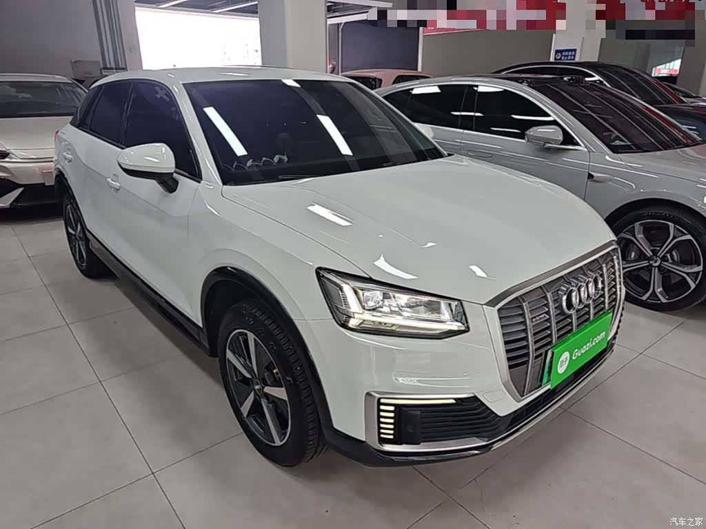 Audi e-tron, 2021 4