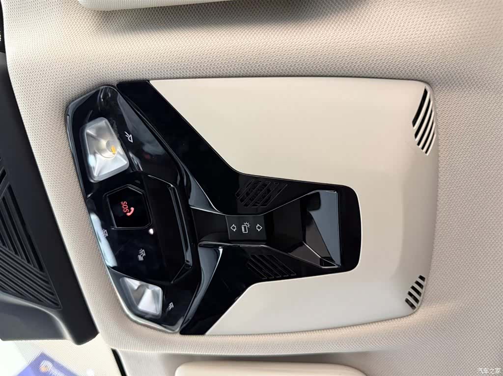 BMW X1, 2024 14