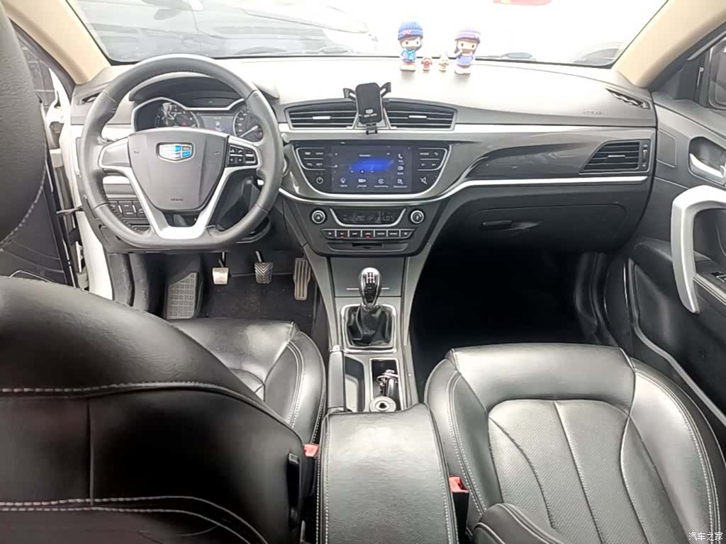 Geely Emgrand, 2017 10