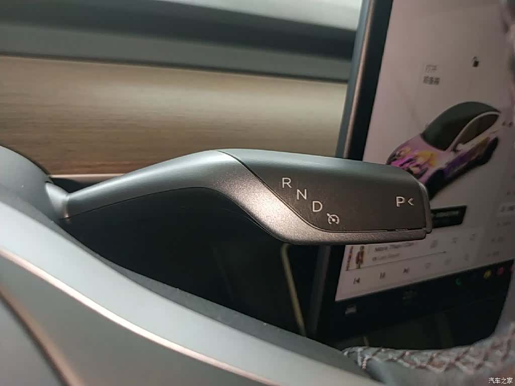 Tesla Model Y, 2021 14