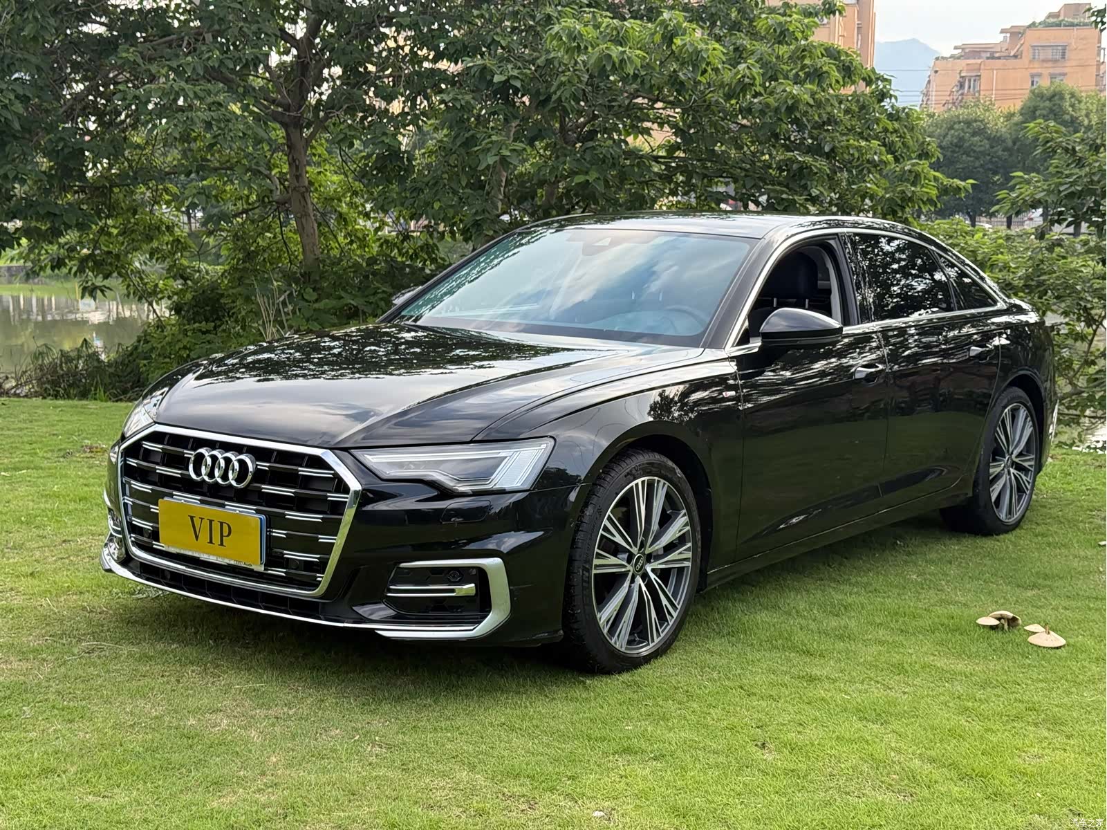 Audi A6L, 2024 1