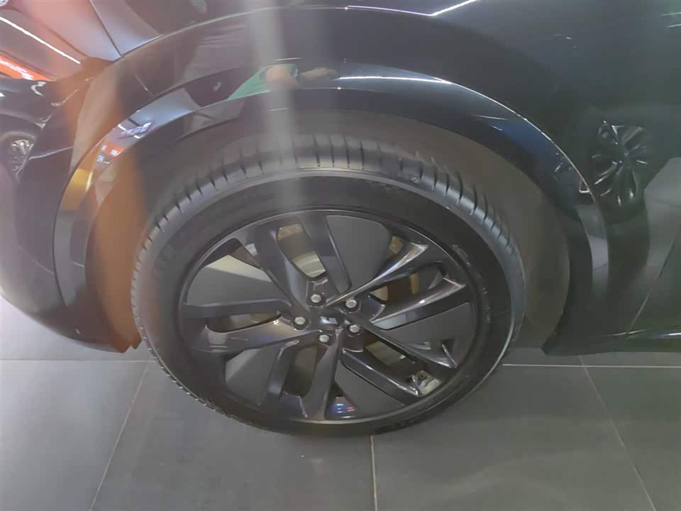 Li Auto Ideal L9 Li Auto Ideal L9
