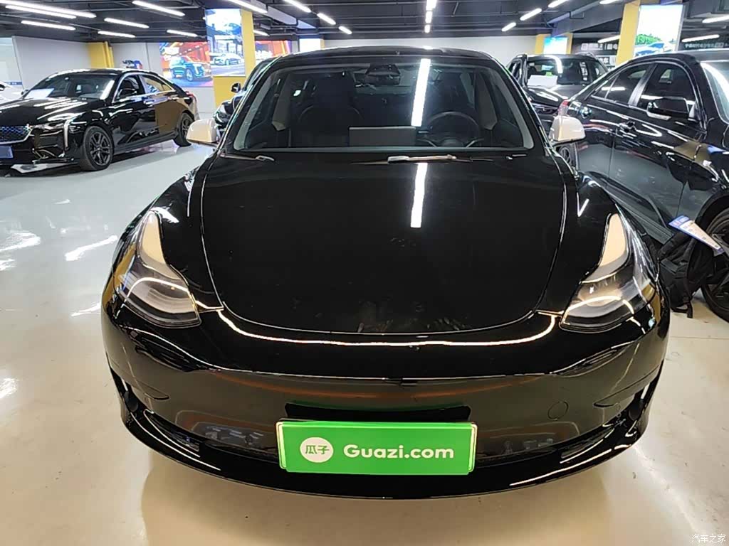 Tesla Model 3, 2023 3
