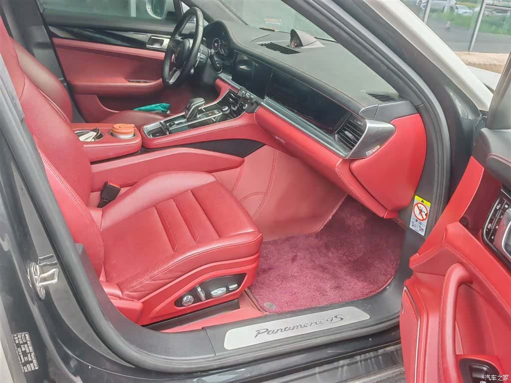 Porsche Panamera, 2019 6