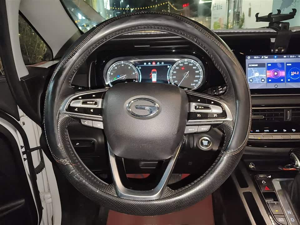 Trumpchi Trumpchi M6