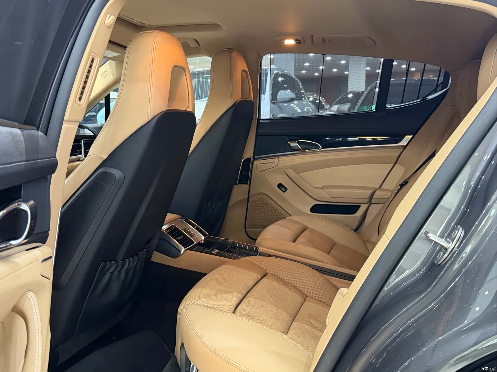 Porsche Panamera, 2016 8