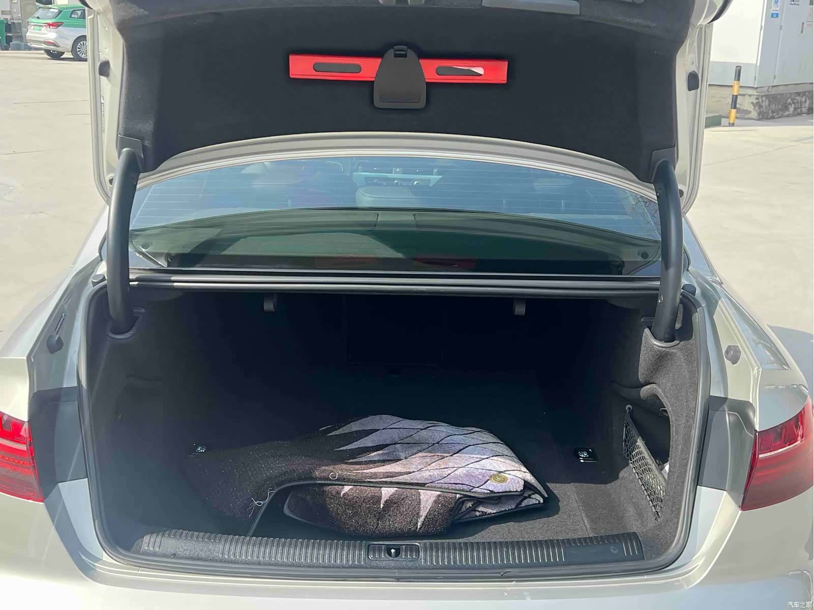 Audi A4L, 2024 17