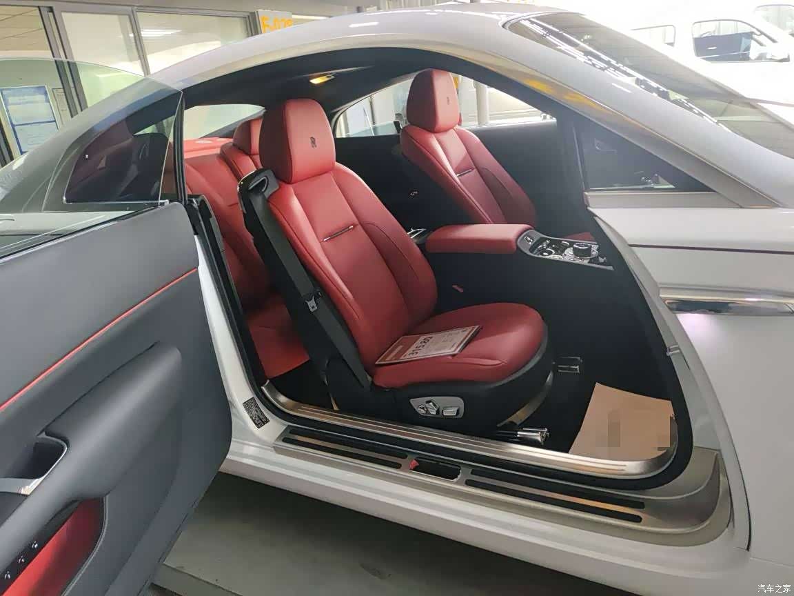 Rolls-Royce Wraith, 2019 9