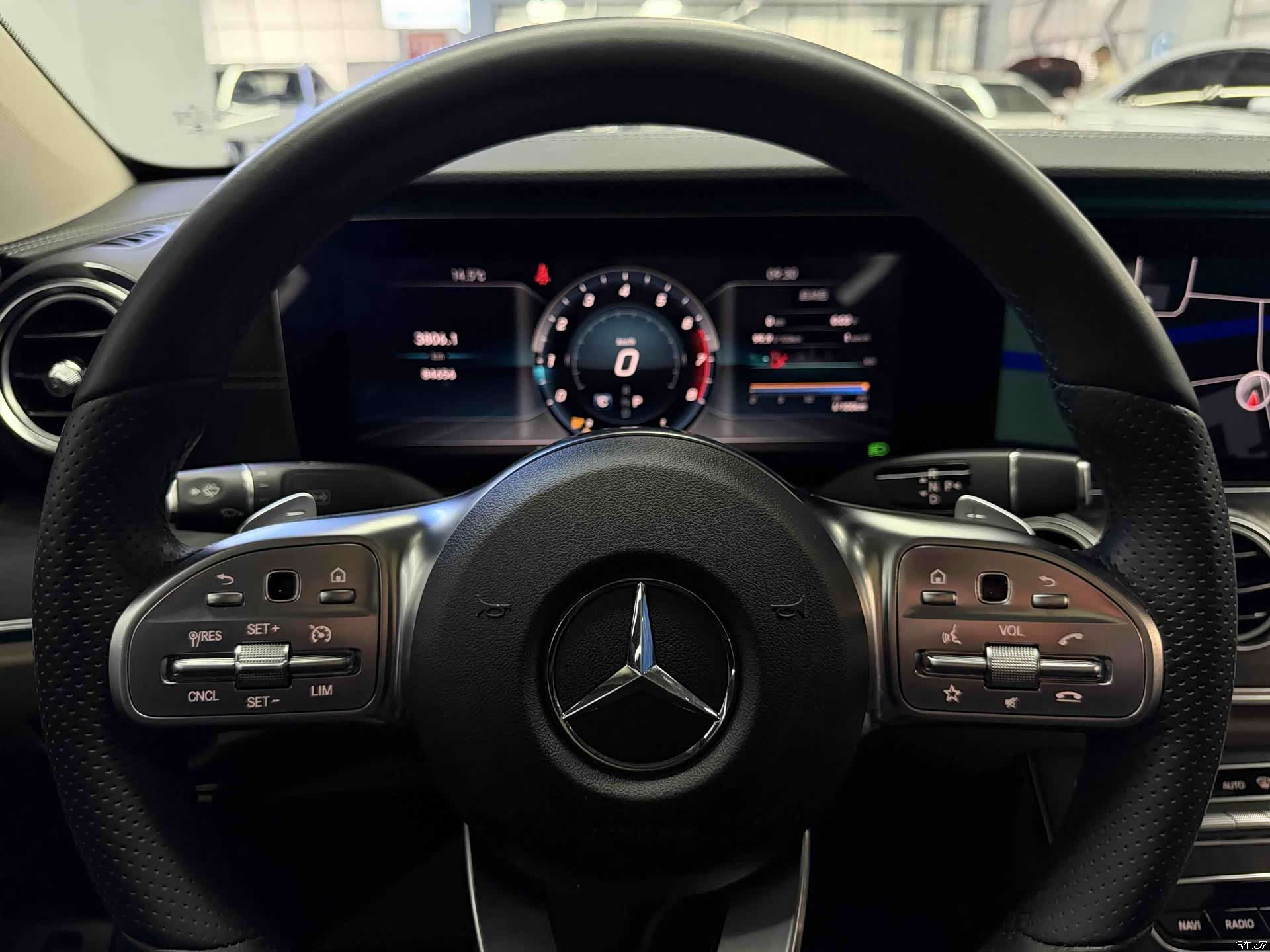 Mercedes-Benz E-Class, 2019 6