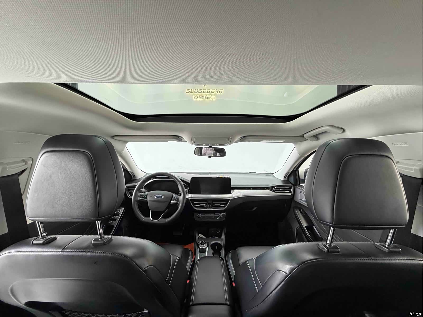 Ford Focus, 2022 15