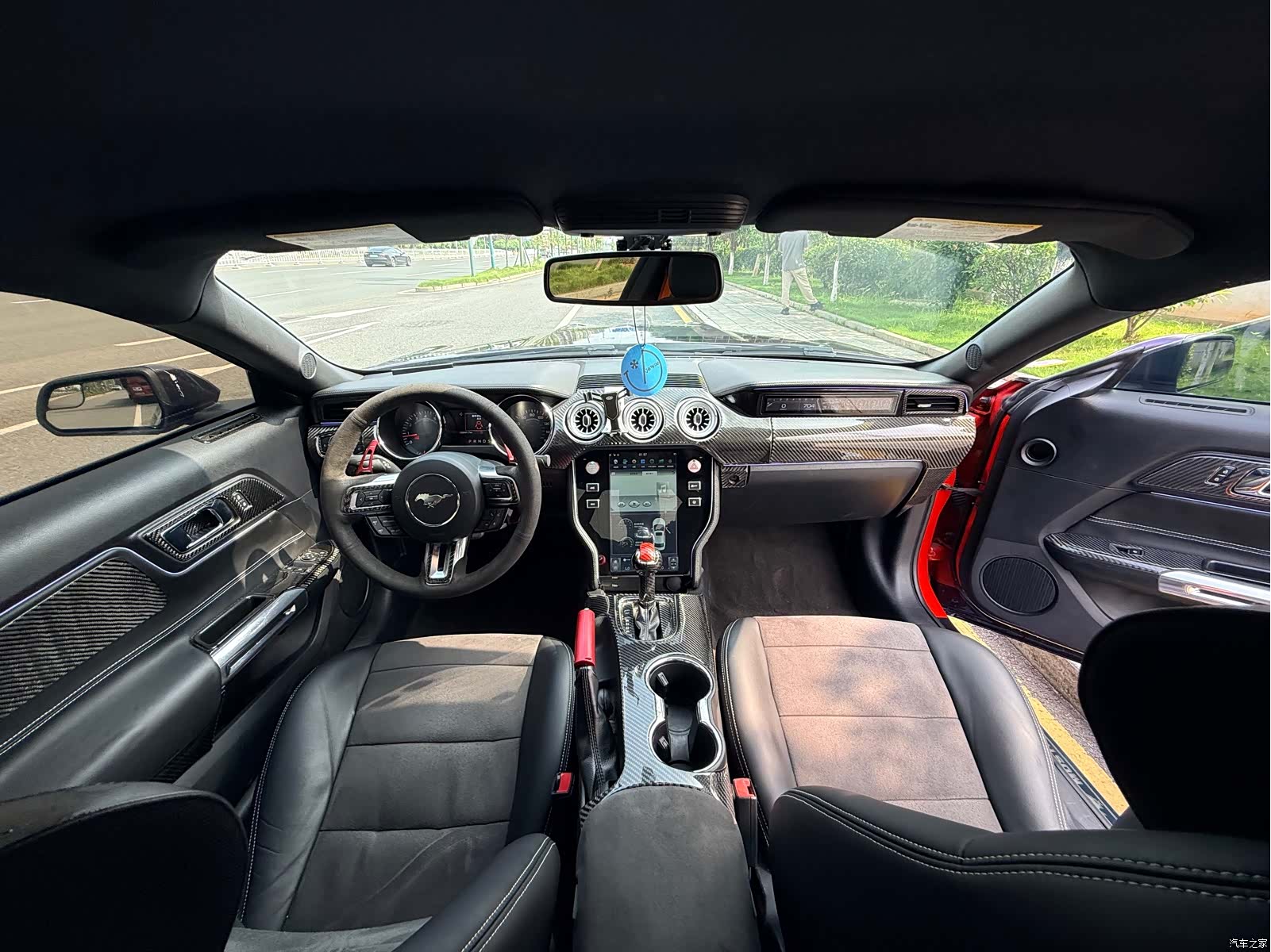 Ford Mustang, 2016 21