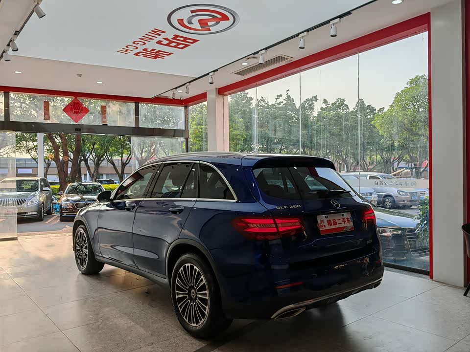 Mercedes-Benz GLC Mercedes-Benz GLC