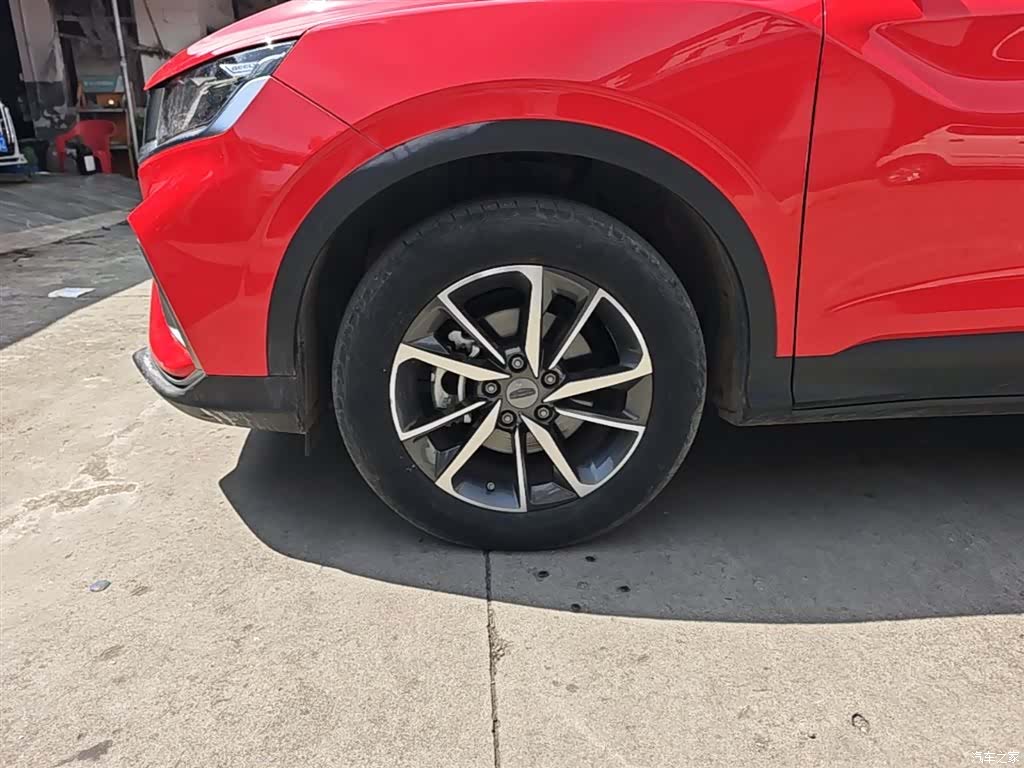 Geely Coolray, 2021 23