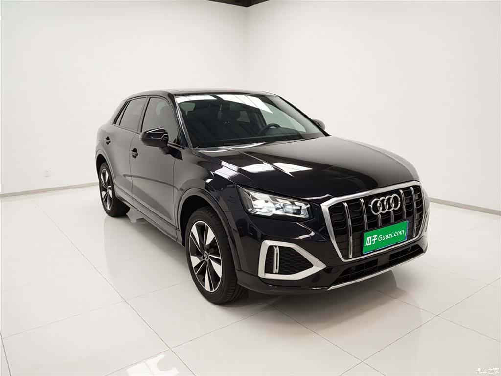 Audi Q2L, 2022 4
