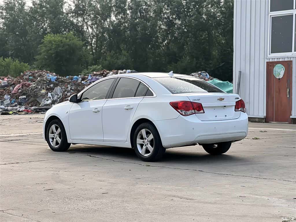 Chevrolet SE, 2014 4