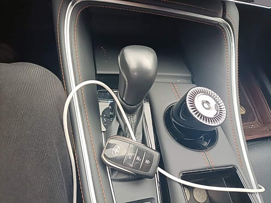Toyota Avalon 2024, фото 13
