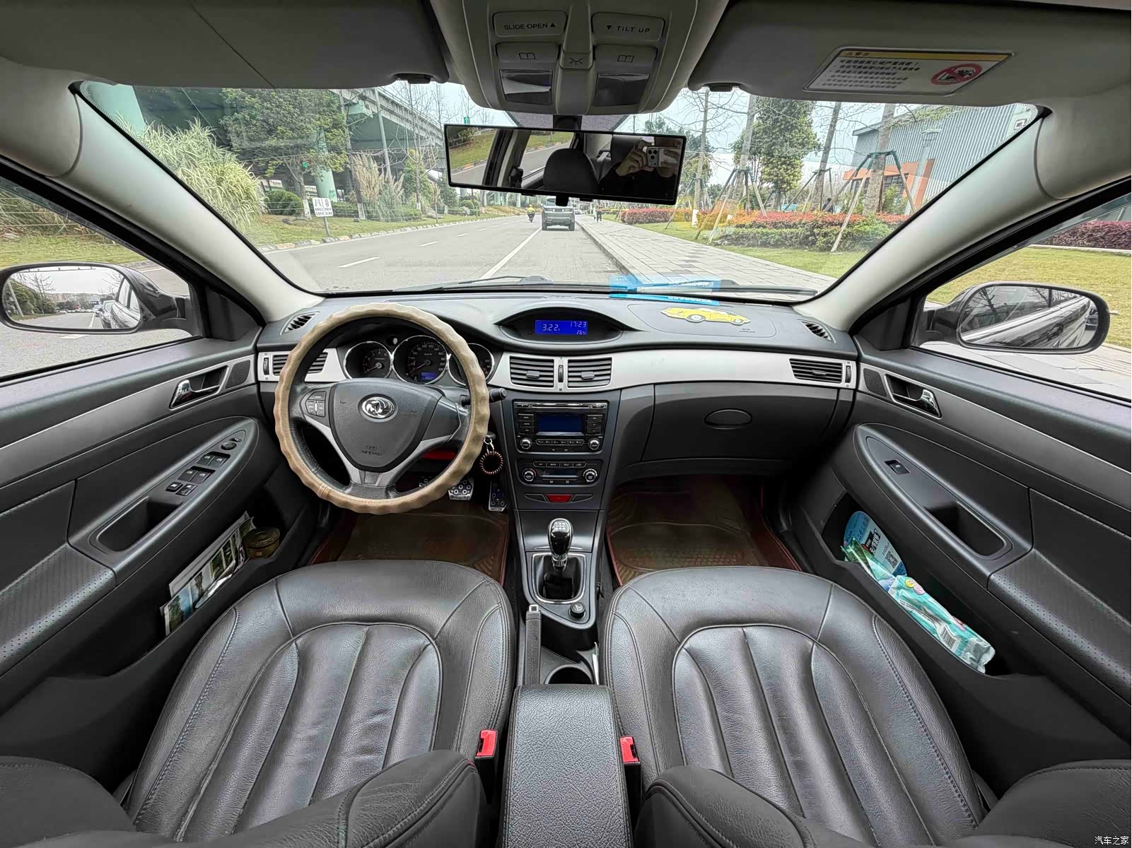 DongFeng S30, 2012 6