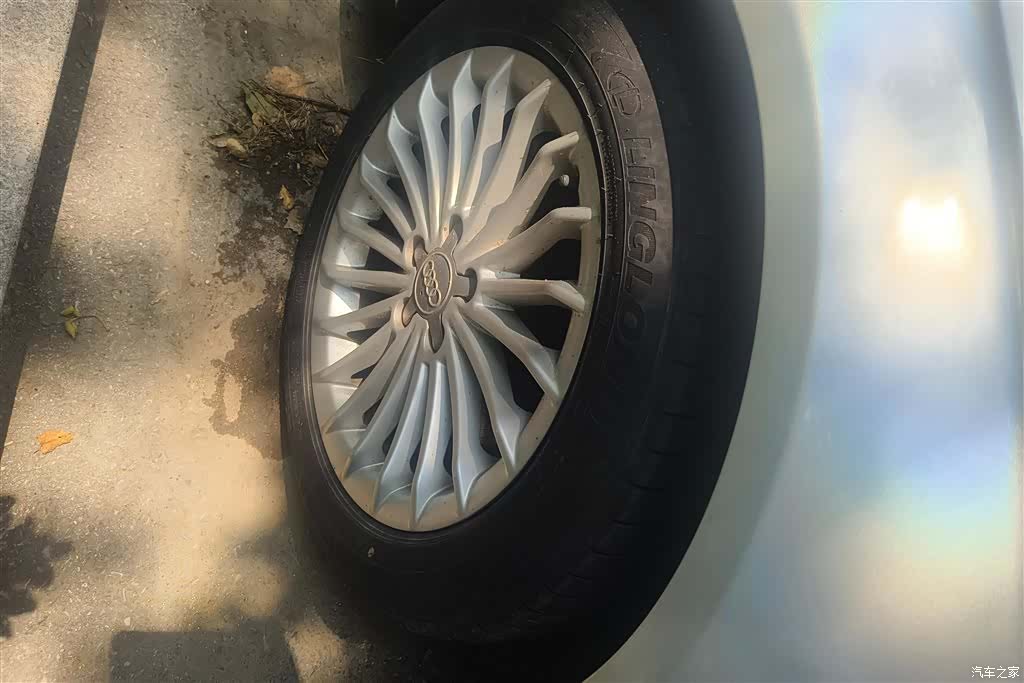 Audi A4L, 2016 6