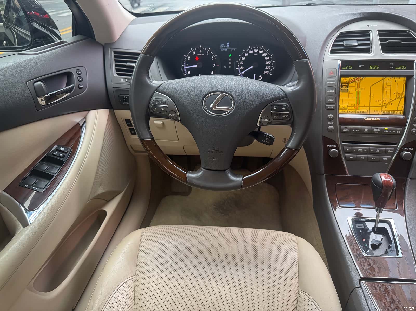 Lexus ES, 2009 17